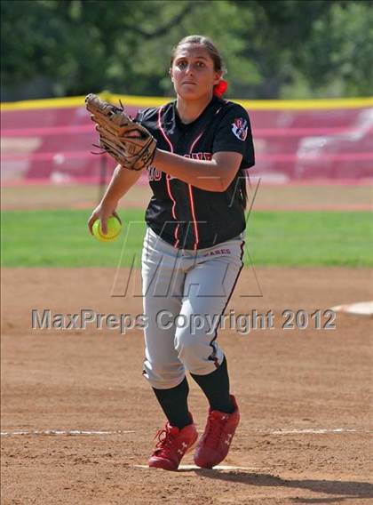 Thumbnail 3 in Rio Hondo Prep @ Mayfield photogallery.