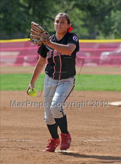 Thumbnail 1 in Rio Hondo Prep @ Mayfield photogallery.
