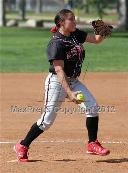 Thumbnail 2 in Rio Hondo Prep @ Mayfield photogallery.