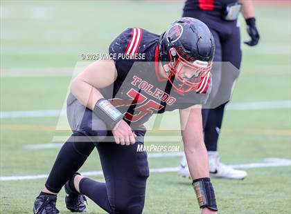 Thumbnail 1 in Okanogan @ Toledo (WIAA State 2B Semi-Final) photogallery.