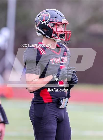 Thumbnail 2 in Okanogan @ Toledo (WIAA State 2B Semi-Final) photogallery.