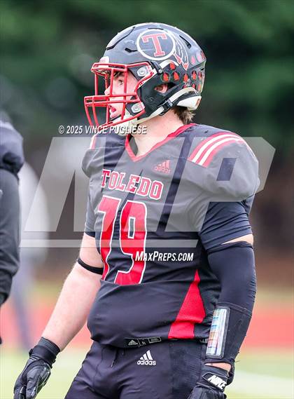 Thumbnail 1 in Okanogan @ Toledo (WIAA State 2B Semi-Final) photogallery.