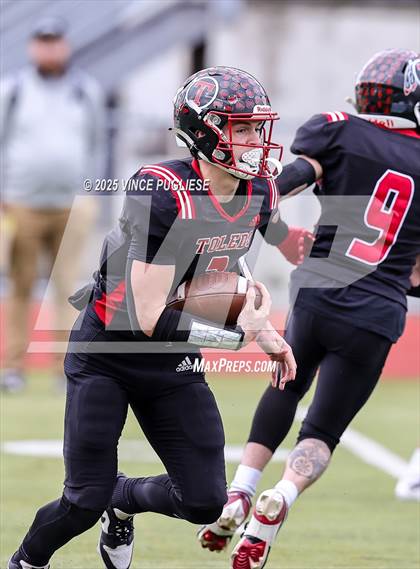 Thumbnail 3 in Okanogan @ Toledo (WIAA State 2B Semi-Final) photogallery.