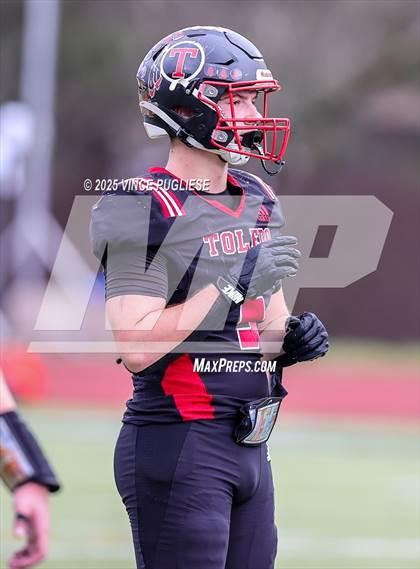 Thumbnail 3 in Okanogan @ Toledo (WIAA State 2B Semi-Final) photogallery.