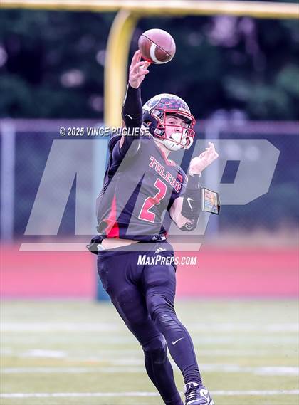 Thumbnail 1 in Okanogan @ Toledo (WIAA State 2B Semi-Final) photogallery.