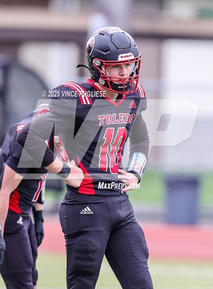 Thumbnail 3 in Okanogan @ Toledo (WIAA State 2B Semi-Final) photogallery.