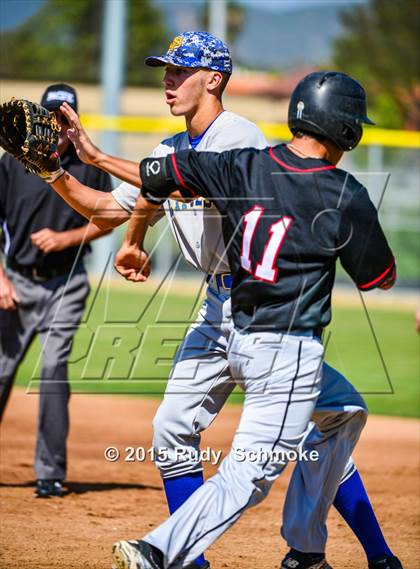 Thumbnail 3 in Canyon Crest Academy vs. San Pasqual photogallery.