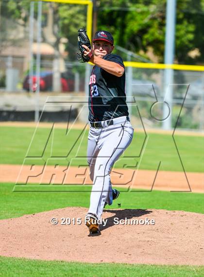 Thumbnail 3 in Canyon Crest Academy vs. San Pasqual photogallery.