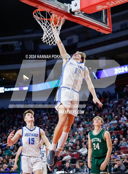 Thumbnail 1 in Millard North vs. Gretna (NSAA Class A Quarterfinal) photogallery.