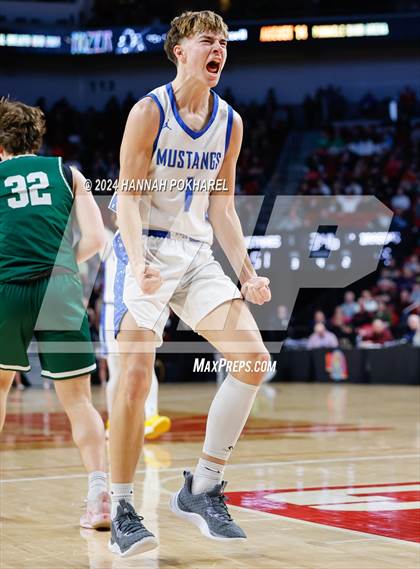 Thumbnail 1 in Millard North vs. Gretna (NSAA Class A Quarterfinal) photogallery.