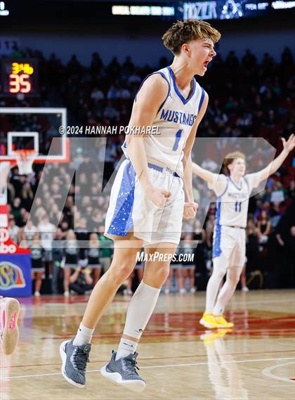 Thumbnail 1 in Millard North vs. Gretna (NSAA Class A Quarterfinal) photogallery.