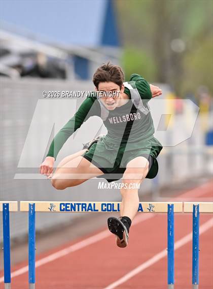 Thumbnail 1 in Bluejay Invitational photogallery.