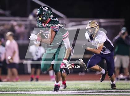 Thumbnail 3 in Stoney Creek @ Lake Orion photogallery.