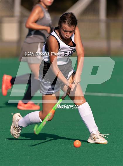 Thumbnail 2 in Ocean Lakes vs. Landstown photogallery.