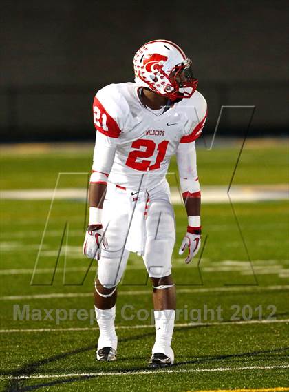 Thumbnail 1 in Newtown vs. Norwich Free Academy (CIAC Class LL Quarterfinal) photogallery.