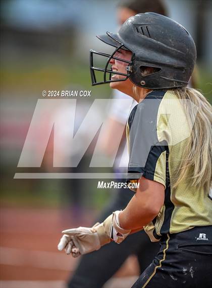 Thumbnail 1 in Elkins vs West Fork (AAA 3A-1 District Tournament) photogallery.