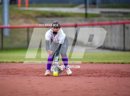Thumbnail 3 in Elkins vs West Fork (AAA 3A-1 District Tournament) photogallery.
