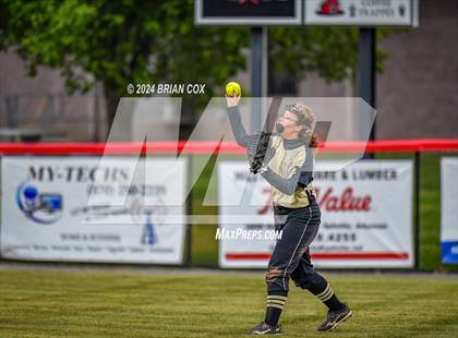Thumbnail 2 in Elkins vs West Fork (AAA 3A-1 District Tournament) photogallery.