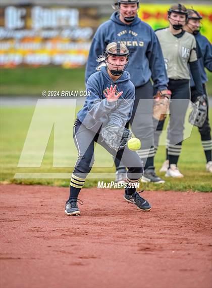 Thumbnail 3 in Elkins vs West Fork (AAA 3A-1 District Tournament) photogallery.