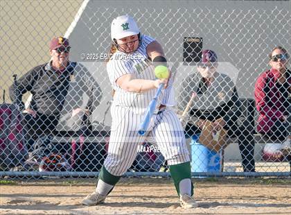 Thumbnail 1 in Mar Vista vs Point Loma (Hilltop Tournament) photogallery.