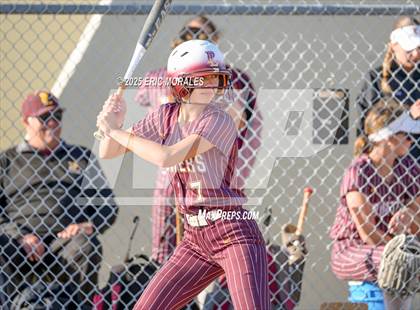 Thumbnail 2 in Mar Vista vs Point Loma (Hilltop Tournament) photogallery.