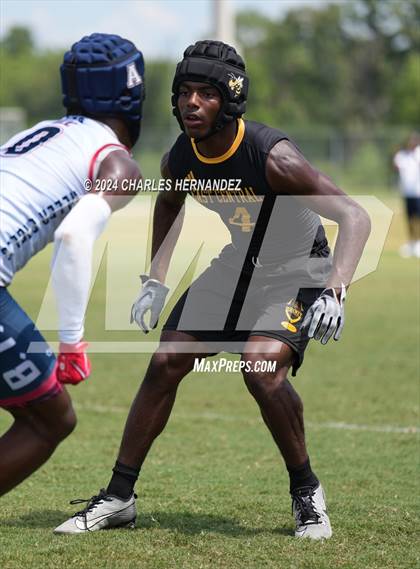 Thumbnail 3 in East Central vs Allen (Texas 7 on 7 State Tournament) photogallery.