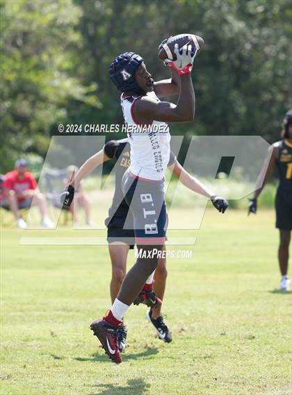 Thumbnail 2 in East Central vs Allen (Texas 7 on 7 State Tournament) photogallery.