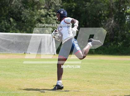 Thumbnail 2 in East Central vs Allen (Texas 7 on 7 State Tournament) photogallery.
