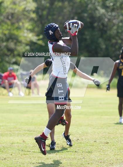 Thumbnail 3 in East Central vs Allen (Texas 7 on 7 State Tournament) photogallery.