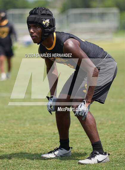 Thumbnail 3 in East Central vs Allen (Texas 7 on 7 State Tournament) photogallery.