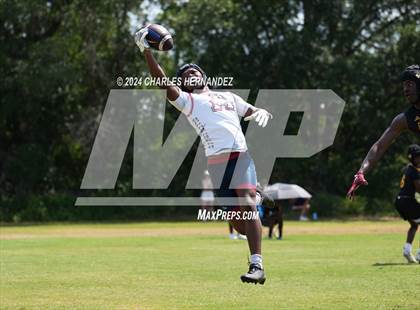 Thumbnail 2 in East Central vs Allen (Texas 7 on 7 State Tournament) photogallery.
