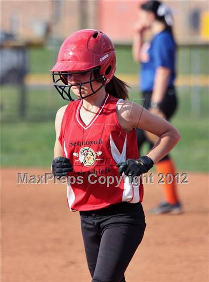 Thumbnail 3 in Sequoyah @ William Blount photogallery.