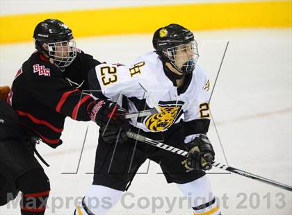 Thumbnail 1 in Branford vs. Hand (SCC DII Final) photogallery.
