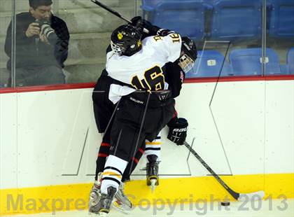 Thumbnail 3 in Branford vs. Hand (SCC DII Final) photogallery.