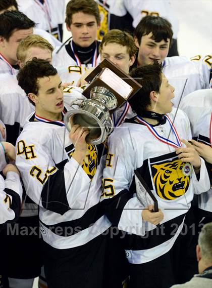 Thumbnail 1 in Branford vs. Hand (SCC DII Final) photogallery.