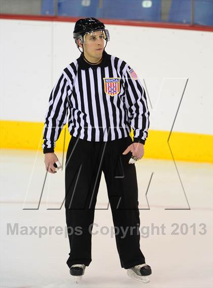 Thumbnail 1 in Branford vs. Hand (SCC DII Final) photogallery.