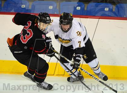 Thumbnail 1 in Branford vs. Hand (SCC DII Final) photogallery.