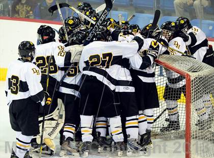 Thumbnail 1 in Branford vs. Hand (SCC DII Final) photogallery.