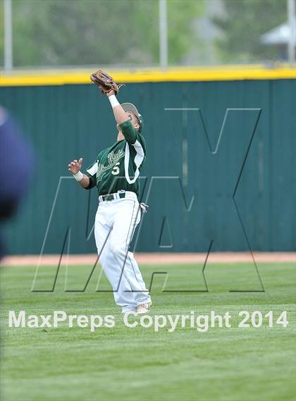 Thumbnail 3 in Chaparral vs. Mountain Vista (CHSAA 5A 2nd Round) photogallery.