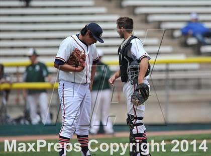 Thumbnail 2 in Chaparral vs. Mountain Vista (CHSAA 5A 2nd Round) photogallery.