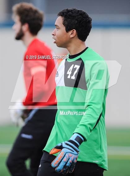 Thumbnail 2 in Central @ Bellarmine College Prep (CIF NorCal D1 Regional Semifinal Playoffs) photogallery.