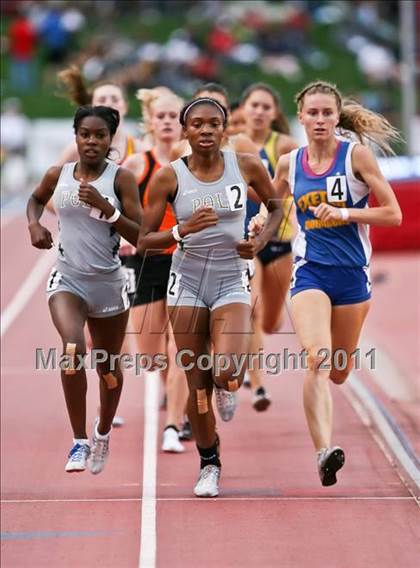 Thumbnail 1 in CIF State Track & Field Championships (800m) photogallery.