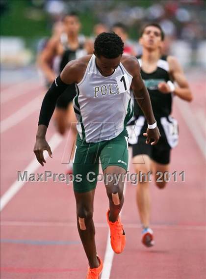 Thumbnail 1 in CIF State Track & Field Championships (800m) photogallery.