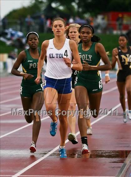 Thumbnail 3 in CIF State Track & Field Championships (800m) photogallery.