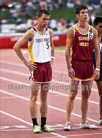 Thumbnail 3 in CIF State Track & Field Championships (800m) photogallery.