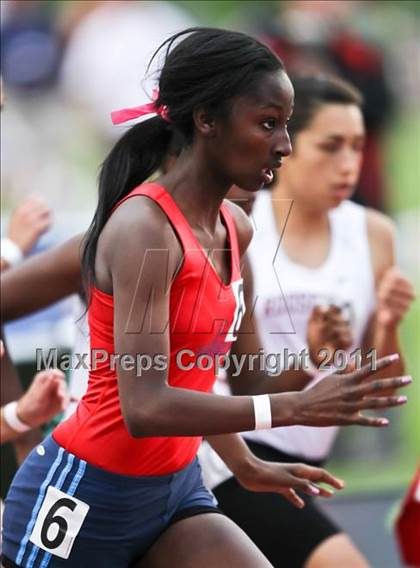 Thumbnail 3 in CIF State Track & Field Championships (800m) photogallery.