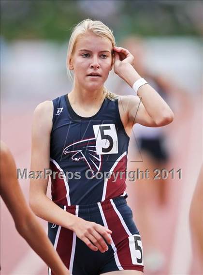 Thumbnail 3 in CIF State Track & Field Championships (800m) photogallery.