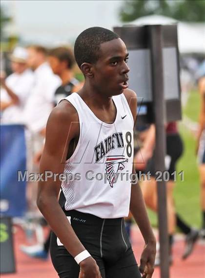 Thumbnail 2 in CIF State Track & Field Championships (800m) photogallery.