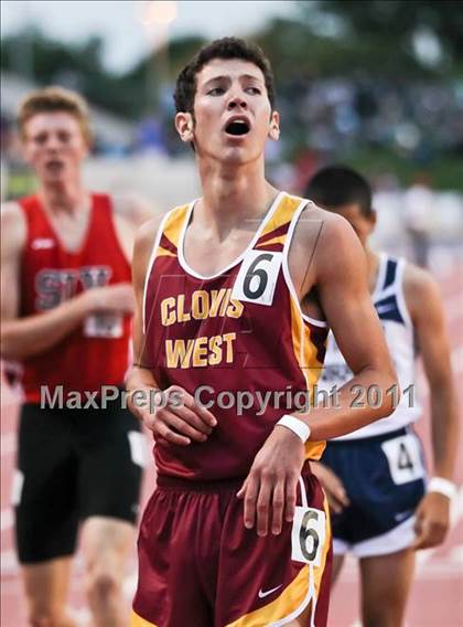 Thumbnail 2 in CIF State Track & Field Championships (800m) photogallery.