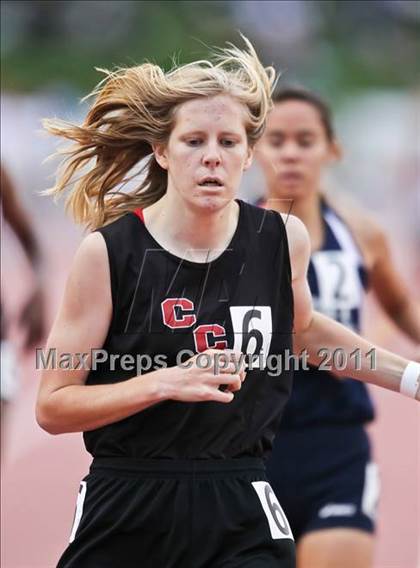 Thumbnail 1 in CIF State Track & Field Championships (800m) photogallery.